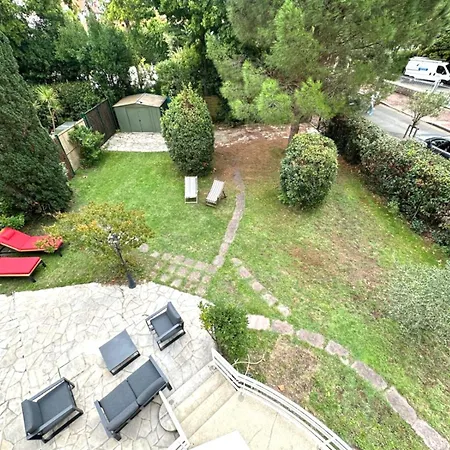 Ycee Ondo Située Au Coeur D'arcachon à 200m De La Pour 14 Pers *