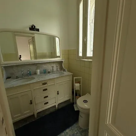 Villa Magnifique Familiale Avec Jardin, Parking Prive, Proche Plages, Commerces, Gare, Jusqu'a 12 Pers Arcachon