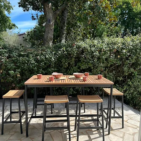 Magnifique Familiale Avec Jardin, Parking Prive, Proche Plages, Commerces, Gare, Jusqu'a 12 Pers Arcachon