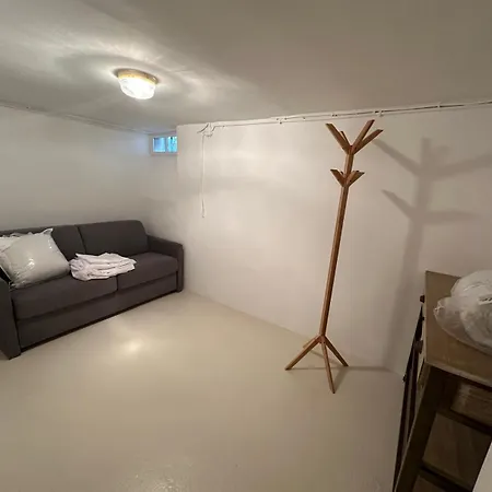 Magnifique Familiale Avec Jardin, Parking Prive, Proche Plages, Commerces, Gare, Jusqu'a 12 Pers Villa *