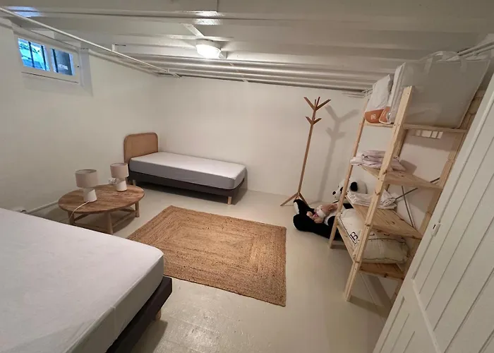 Magnifique Familiale Avec Jardin, Parking Prive, Proche Plages, Commerces, Gare, Jusqu'a 12 Pers Villa