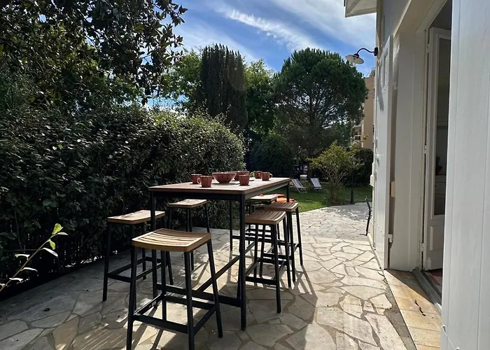 Magnifique Familiale Avec Jardin, Parking Prive, Proche Plages, Commerces, Gare, Jusqu'a 12 Pers Arcachon