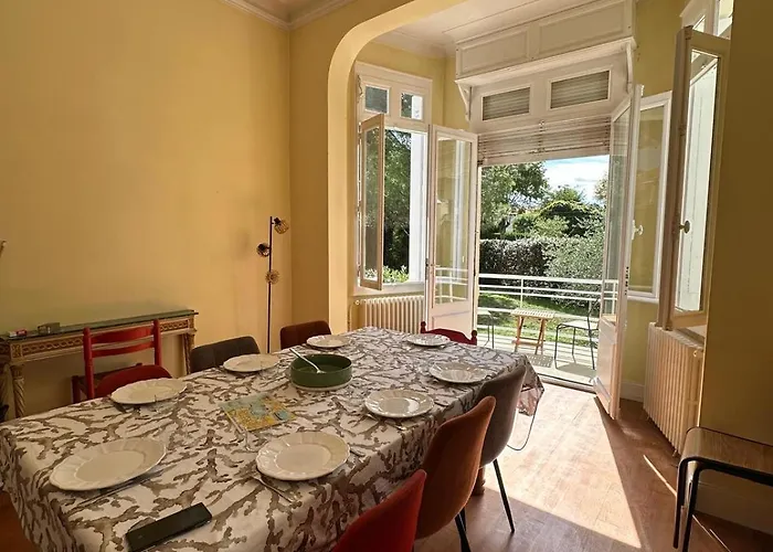 Magnifique Familiale Avec Jardin, Parking Prive, Proche Plages, Commerces, Gare, Jusqu'a 12 Pers Arcachon