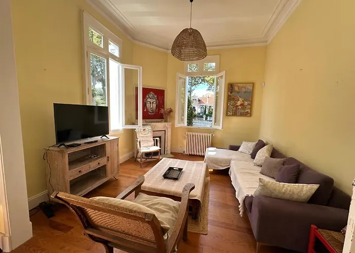 Magnifique Familiale Avec Jardin, Parking Prive, Proche Plages, Commerces, Gare, Jusqu'a 12 Pers * Arcachon