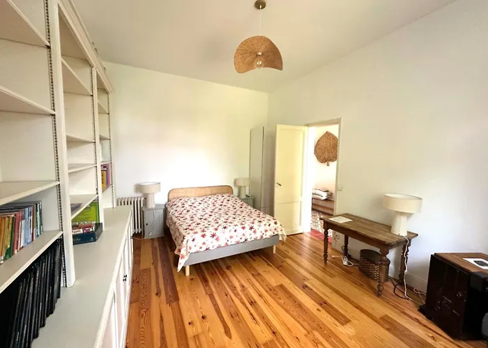 Villa Magnifique Familiale Avec Jardin, Parking Prive, Proche Plages, Commerces, Gare, Jusqu'a 12 Pers Arcachon