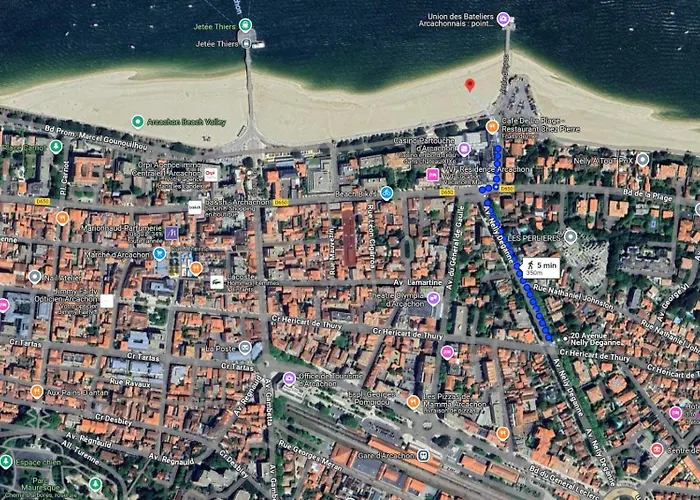 Magnifique Familiale Avec Jardin, Parking Prive, Proche Plages, Commerces, Gare, Jusqu'a 12 Pers